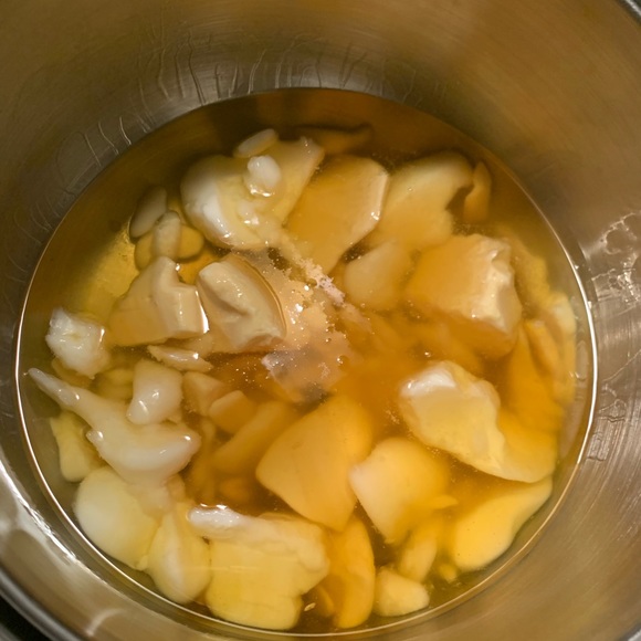 Disclaimer About Body Butter Shipping is Weather Permitting Due to Melting 🫠 - Picture 6 of 12